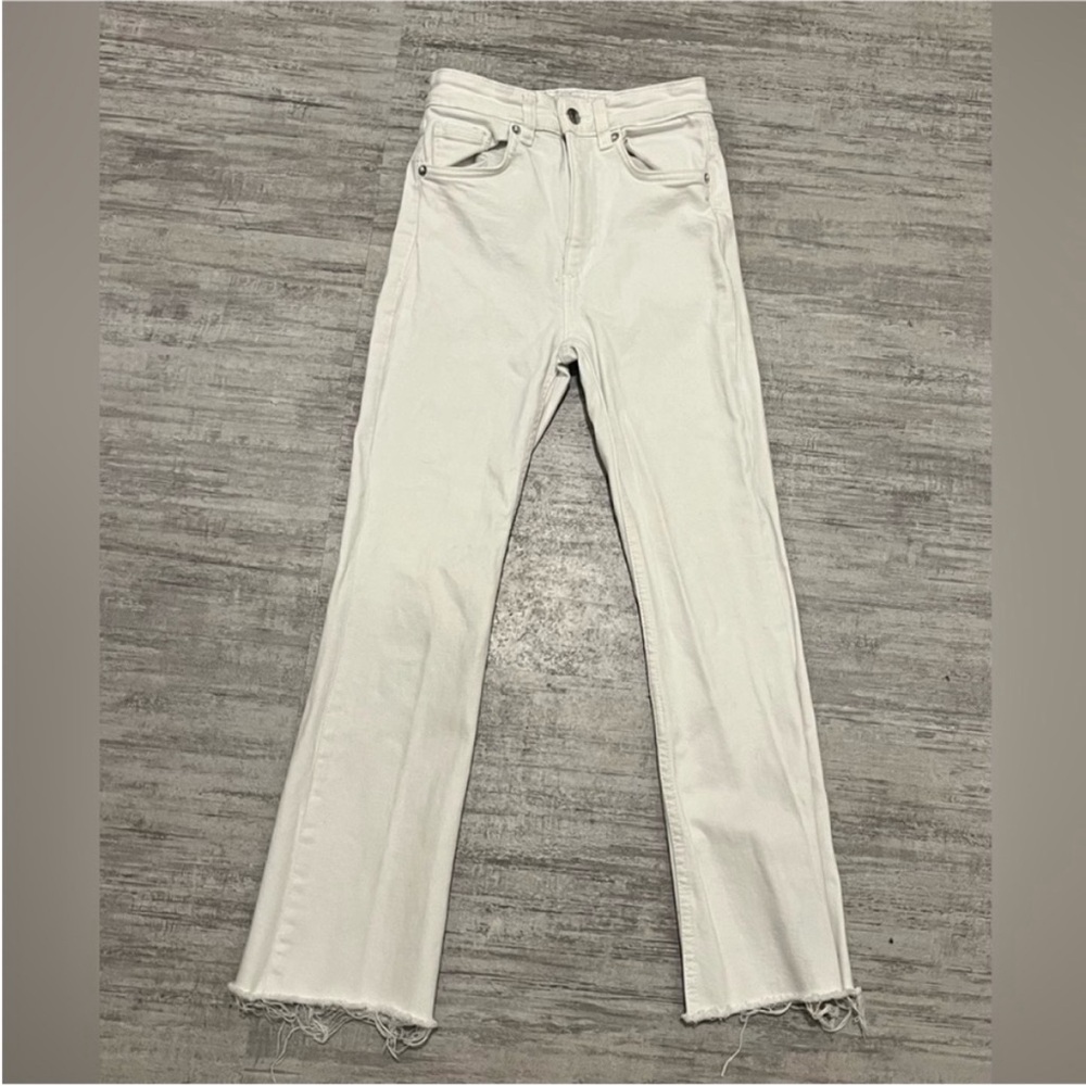 White Bootcut Zara Jeans Size 2